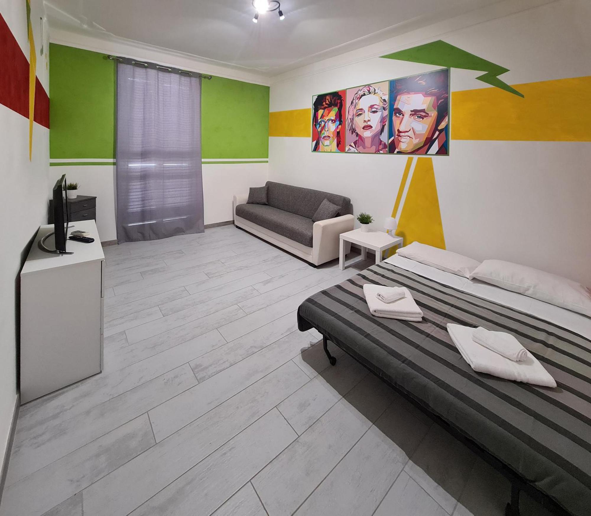 Apt Re Di Roma — Foto 3